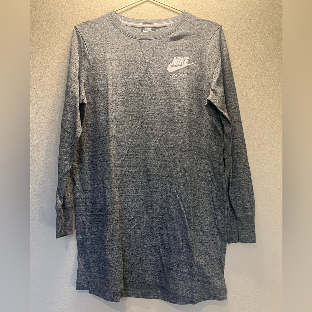 Nike Heather Gray V-Neck Top